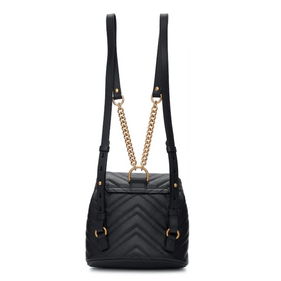 GUCCI - Calfskin Matelasse GG Marmont Flap Backpack Black - Picture 5 of 6